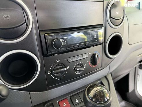 Peugeot Partner 2016 - фото 15