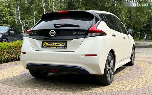Nissan Leaf 2018 - фото 7