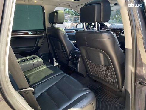Volkswagen Touareg 2012 - фото 28