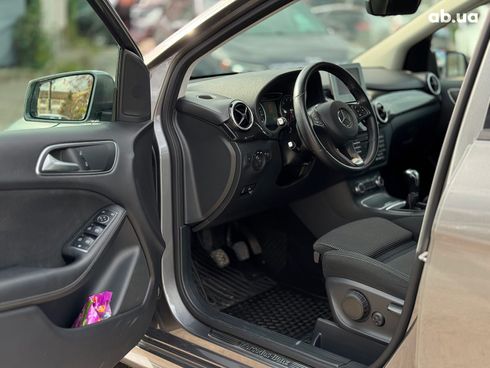 Mercedes-Benz B-Класс 2017 серый - фото 19