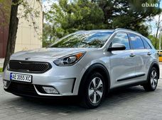 Продажа б/у Kia Niro 2018 года в Днепре - купить на Автобазаре