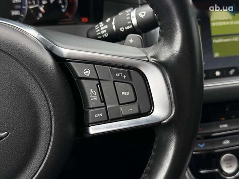 Jaguar XF 2016 - фото 25