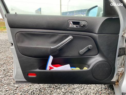 Volkswagen Golf 2000 серый - фото 9