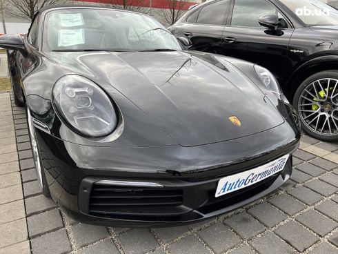 Porsche 911 2022 - фото 26