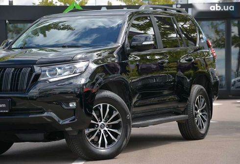 Toyota Land Cruiser Prado 2018 - фото 7