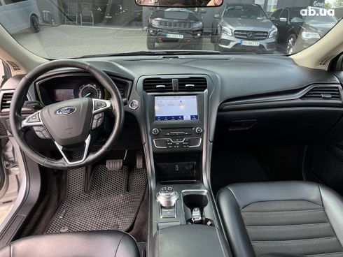 Ford Fusion 2017 серый - фото 18