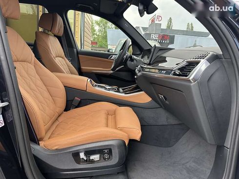 BMW X5 2024 - фото 29