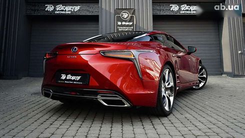 Lexus LC 2017 - фото 25