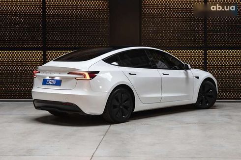 Tesla Model 3 2024 - фото 8