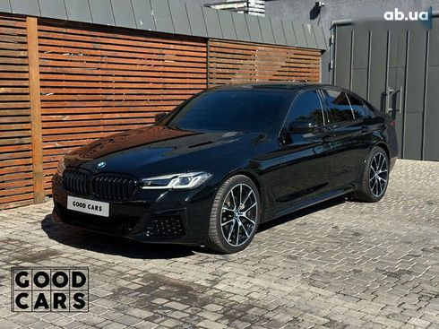 BMW 5 серия 2022 - фото 3