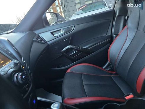 Hyundai Veloster 2014 - фото 12