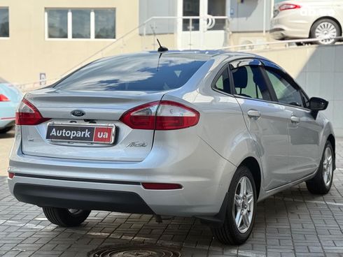 Ford Fiesta 2019 серый - фото 6
