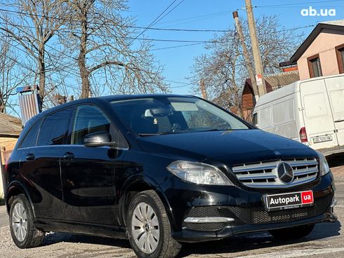 Mercedes-Benz B-Класс 2014 черный - фото 3