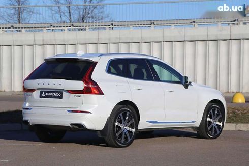 Volvo XC60 2018 - фото 7