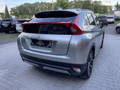 Mitsubishi Eclipse Cross 2020 - фото 16