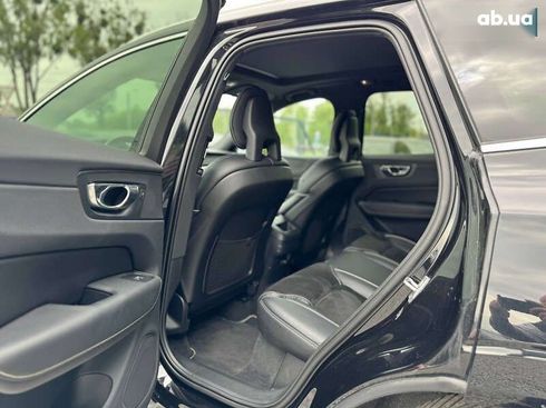 Volvo XC60 2018 - фото 13