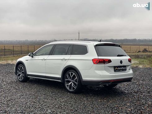 Volkswagen passat alltrack 2020 - фото 24