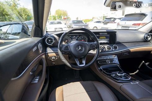 Mercedes-Benz E-Класс 2017 - фото 20