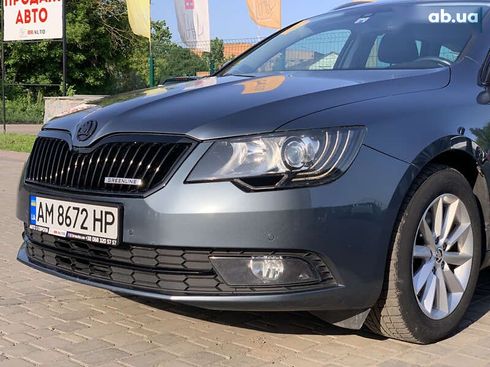Skoda Superb 2013 - фото 11