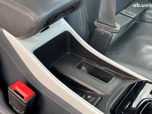 Chevrolet Bolt 2020 серый - фото 16
