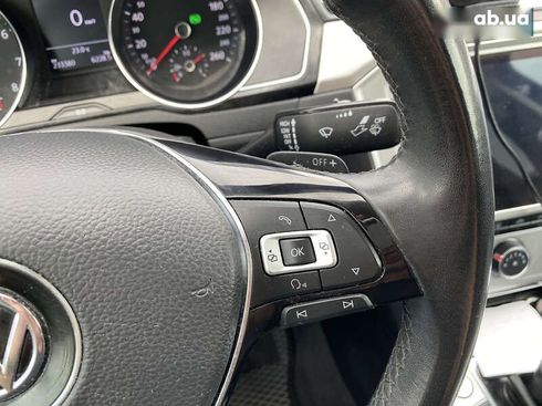 Volkswagen Passat 2017 - фото 18