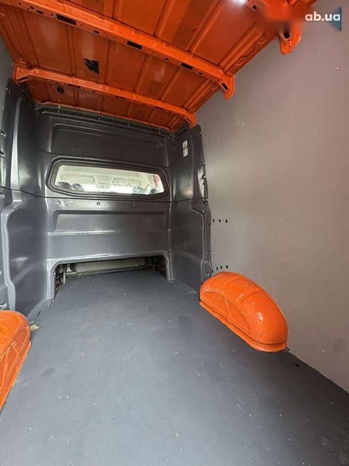 Volkswagen Crafter 2018 - фото 27