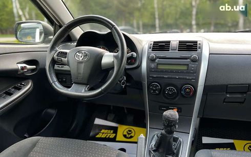 Toyota Corolla 2013 - фото 12
