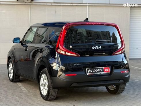 Kia Soul 2022 черный - фото 10