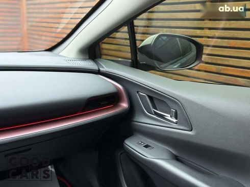 Toyota Prius 2024 - фото 30