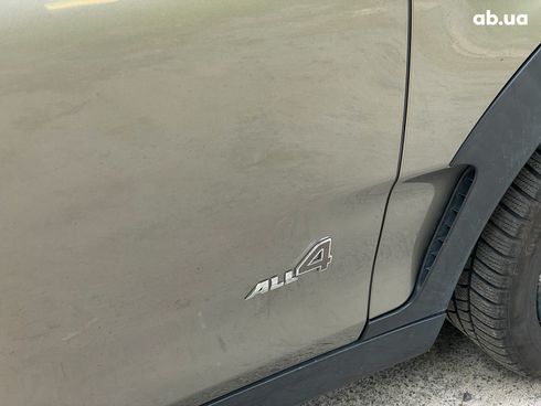MINI Clubman 2018 серый - фото 13