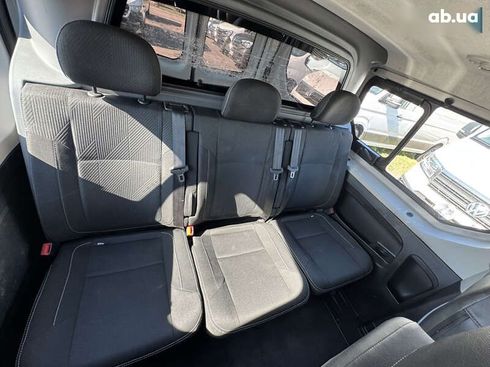 Renault Trafic 2018 - фото 21