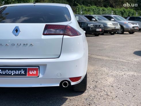 Renault Laguna 2015 белый - фото 12