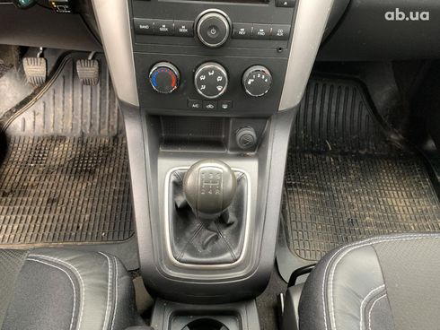 Chevrolet Captiva 2007 черный - фото 28