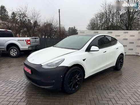 Tesla Model Y 2020 - фото 3