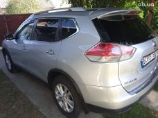 Продажа б/у Nissan Rogue 2015 года во Львове - купить на Автобазаре