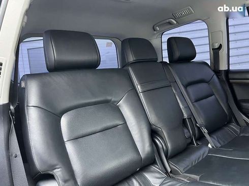 Toyota Land Cruiser 2016 - фото 26