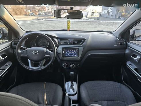 Kia Rio 2012 - фото 9