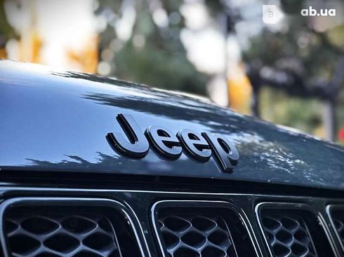 Jeep Grand Cherokee 2017 - фото 11