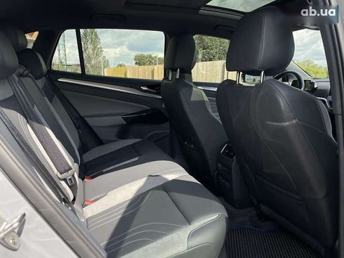 Volkswagen ID.4 2021 - фото 25