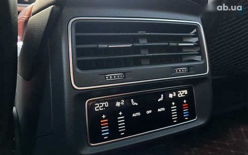 Audi SQ7 2020 - фото 17