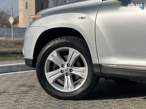 Toyota Highlander 2010 - фото 21