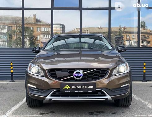 Volvo V60 Cross Country 2018 - фото 4