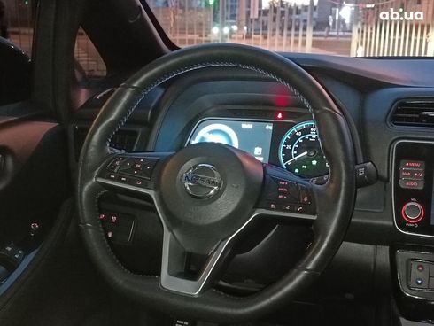 Nissan Leaf 2020 черный - фото 27