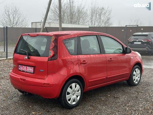 Nissan Note 2010 - фото 18