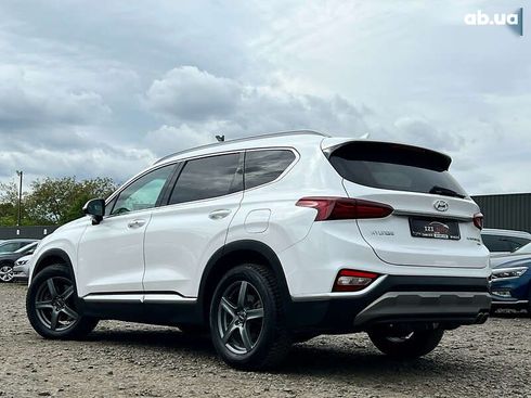 Hyundai Santa Fe 2019 - фото 6