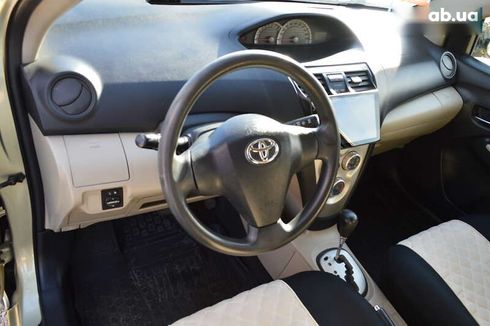 Toyota Yaris 2007 - фото 7
