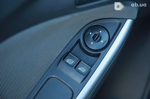 Ford Focus 2012 - фото 17