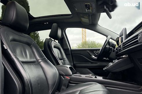 Lincoln Corsair 2021 - фото 22