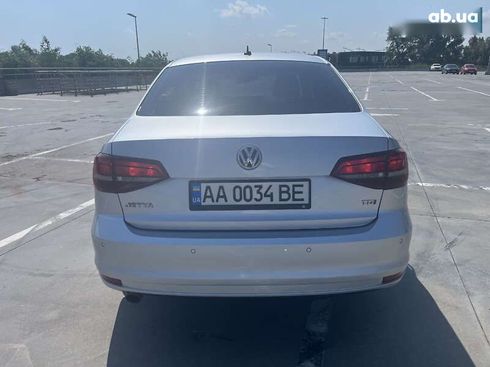 Volkswagen Jetta 2016 - фото 6