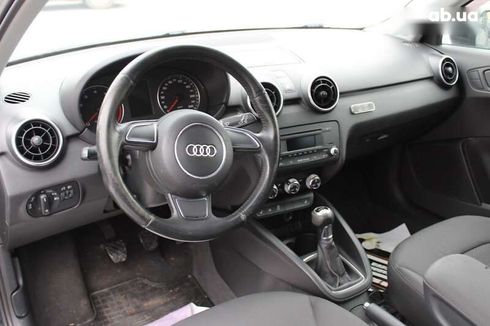 Audi A1 2011 - фото 20